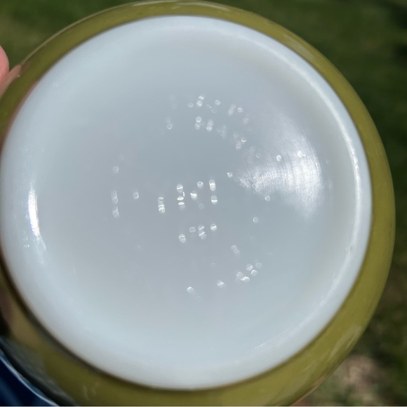 PYREX 401 (1.5 pint) green white Spring Blossom Crazy Daisy #2 (2 available) - Picture 2 of 10